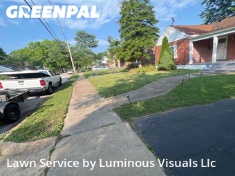 Grass Cut nearby Ferguson, MO, 