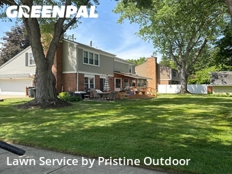 Lawn mowed in Livonia, 48154