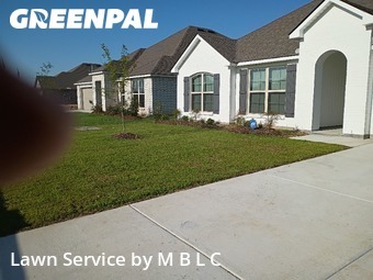 Lawn Mowing nearby Maurice, LA, 