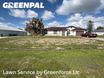 Lawn Mowing Service nearby Port St. Lucie, FL, 