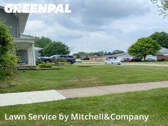 Lawn Maintenance nearby Sterling Heights, MI, 