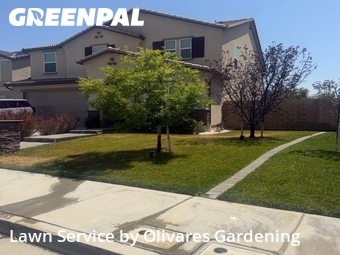 Lawn mowing work completed in Santa Clarita, CA