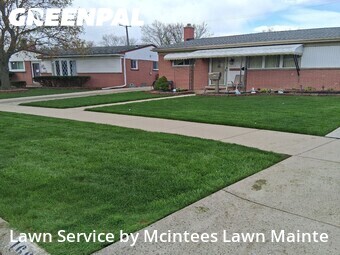 Lawn Cutting nearby Southgate, MI, 
