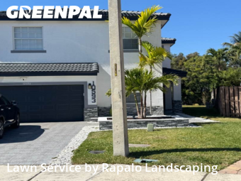 Lawn mowed in Pembroke Pines, 33025
