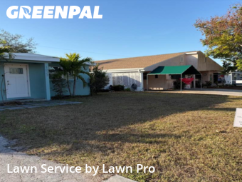 Work completed by lawn-care-services-in-Venice-CA