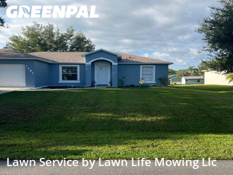 Lawn Mowing Service nearby Palm Bay, FL, 