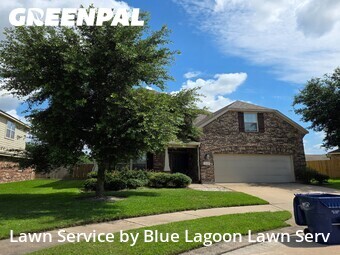 Lawn Mowing Service nearby Katy, TX, 
