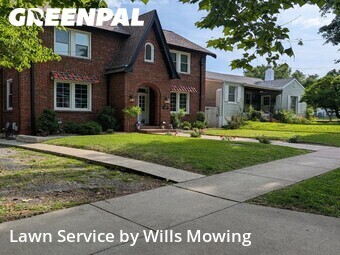 Yard Mowing nearby Richmond Heights, MO, 