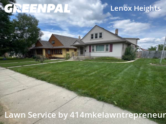 Lawn Care Service nearby Milwaukee, WI, 