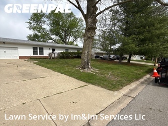 Lawn Mowing nearby Bloomington, IL, 