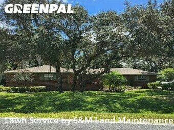 Lawn Cutting nearby Tavares, FL, 