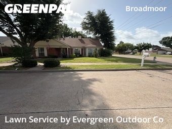 Lawn Mowing Service nearby Mesquite, TX, 