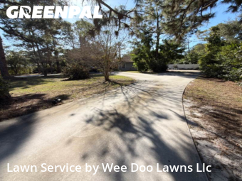 Lawn mowed in West Palm Beach, 33411