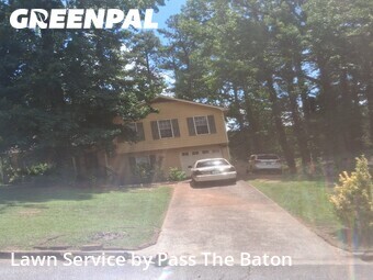 Lawn mowed in Jonesboro, 30236