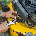 Taveras Lawn Mower Repair 5
