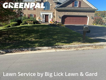 Lawn Mowing nearby Cave Spring, VA, 