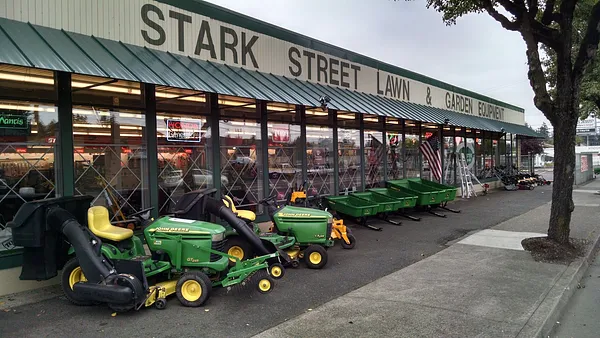 Stark Street Lawn & Garden Portland Photo 2