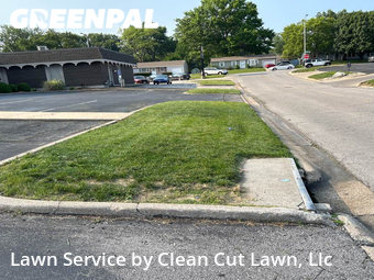 Lawn Cutting nearby Independence, MO, 