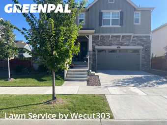 Lawn Mowing nearby Aurora, CO, 