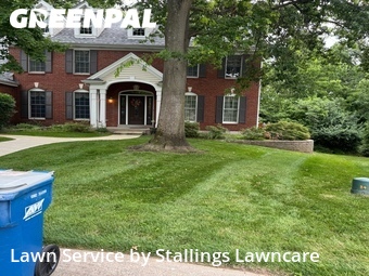 Lawn Mowing nearby Chesterfield, MO, 