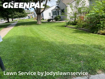 Lawn Cut nearby Council Bluffs, NE, 