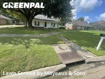Lawn Service nearby Baton Rouge, LA, 
