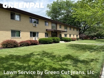 Yard Cutting nearby Delavan, IL, 