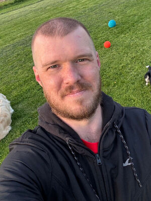 GreenPal customer review profile photo for Joshua Harding