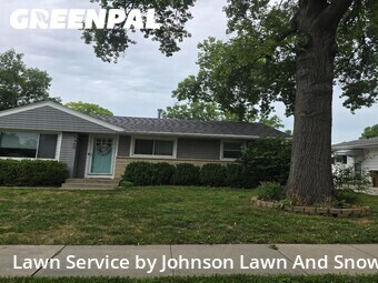Lawn mowing work completed in Lincoln, CA