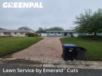 Lawn Mowin Winter Park,32792,Lawn Mowing Service by Emerald'' Cuts, work completed in Jun , 2026