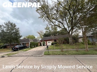 Lawn Cutin Friendswood,77546,Lawn Maintenance by Simply Mowed Service, work completed in Jan , 2026