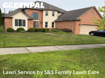 Lawn Cutting nearby Macomb, MI, 