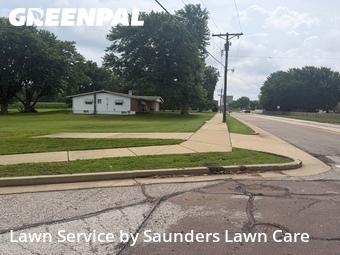 Lawn Cutting nearby Florissant, MO, 