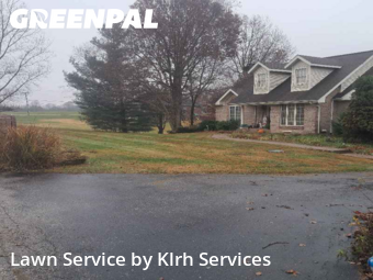 Grass Cutting nearby Floyds Knobs, IN, 