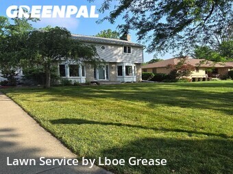 Grass Cutting nearby Lansing, MI, 