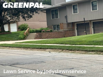 Lawn Mow nearby Omaha, NE, 