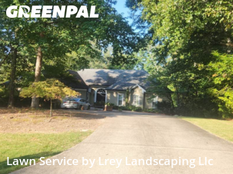 Lawn Cuttingin Roswell,30075,Lawn Service by Lrey Landscaping Llc, work completed in Nov , 2025