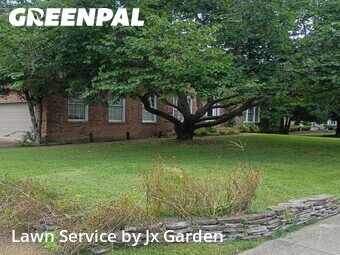 Lawn mowed in Franklin, 37064