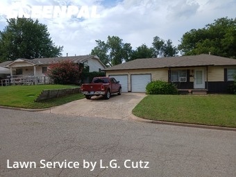 Lawn Mowing Service nearby Yukon, OK, 