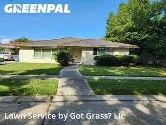 Lawn Mowing nearby Metairie, LA, 