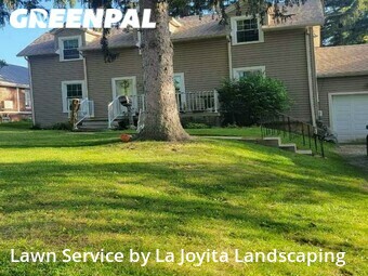 Lawn Care nearby New Lenox, IL, 
