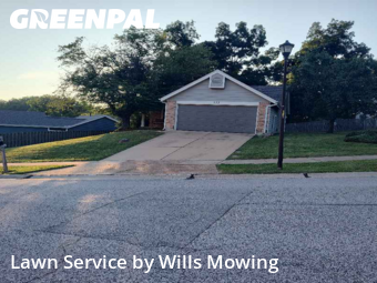 Lawn Mowing nearby Ballwin, MO, 