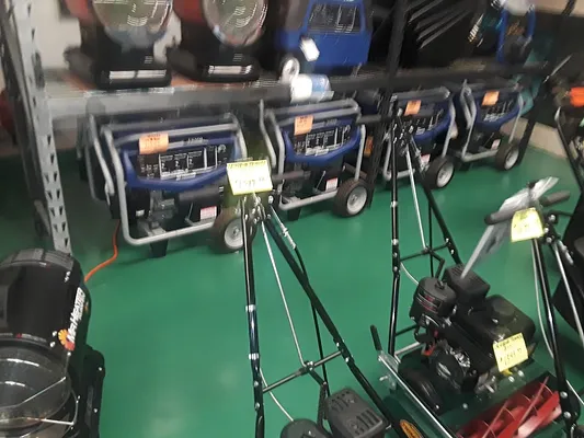 A B & C Small Engines Photo 2