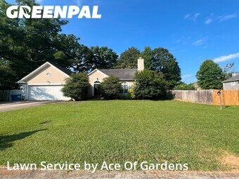 Lawn Mowing nearby Duluth, GA, 