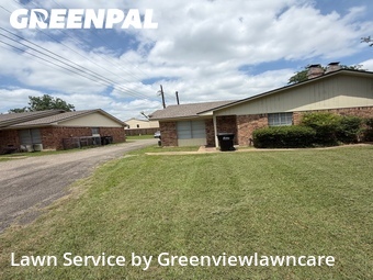 Lawn mowed in Temple, 76504