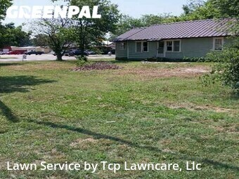 Lawn Mow nearby Baxter Springs, MO, 