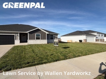 Lawn Mowing nearby Republic, MO, 