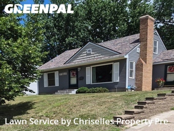 Lawn Care nearby Richfield, MN, 