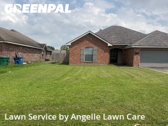 Lawn Care Service nearby Youngsville, LA, 
