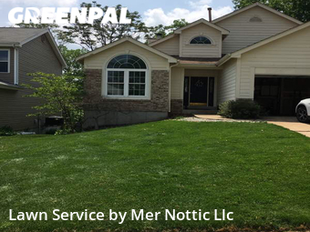 Lawn Maintenance nearby Valley Park, MO, 